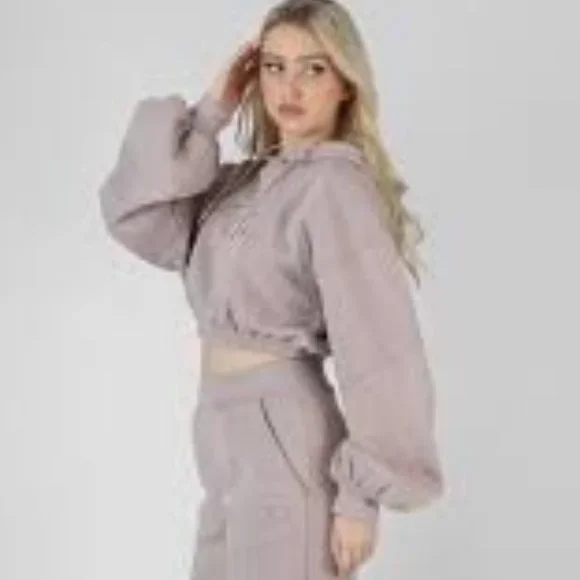 Brand New Women's Adidas Training Hyperglam cropped velour hoodie - Picture 15 of 16